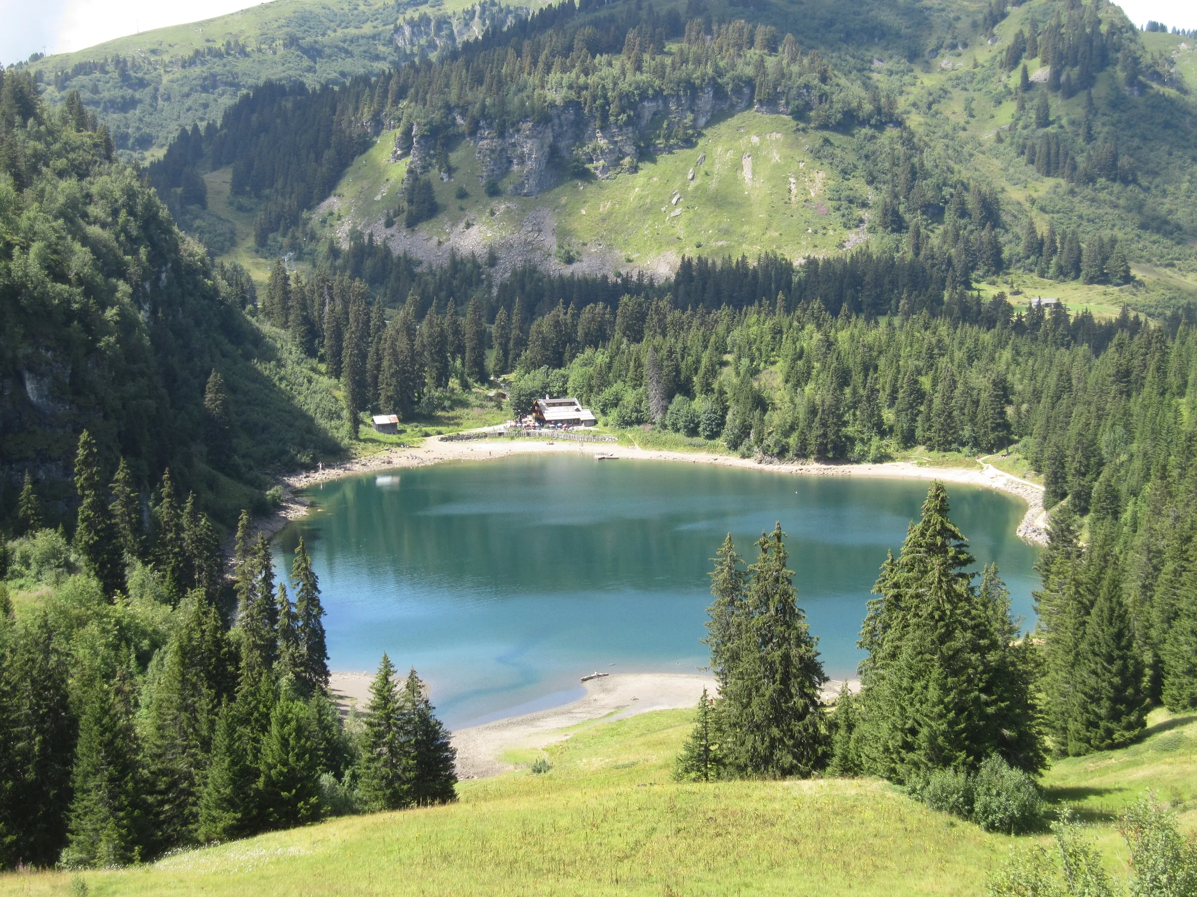 Lac des Chavonnes en été